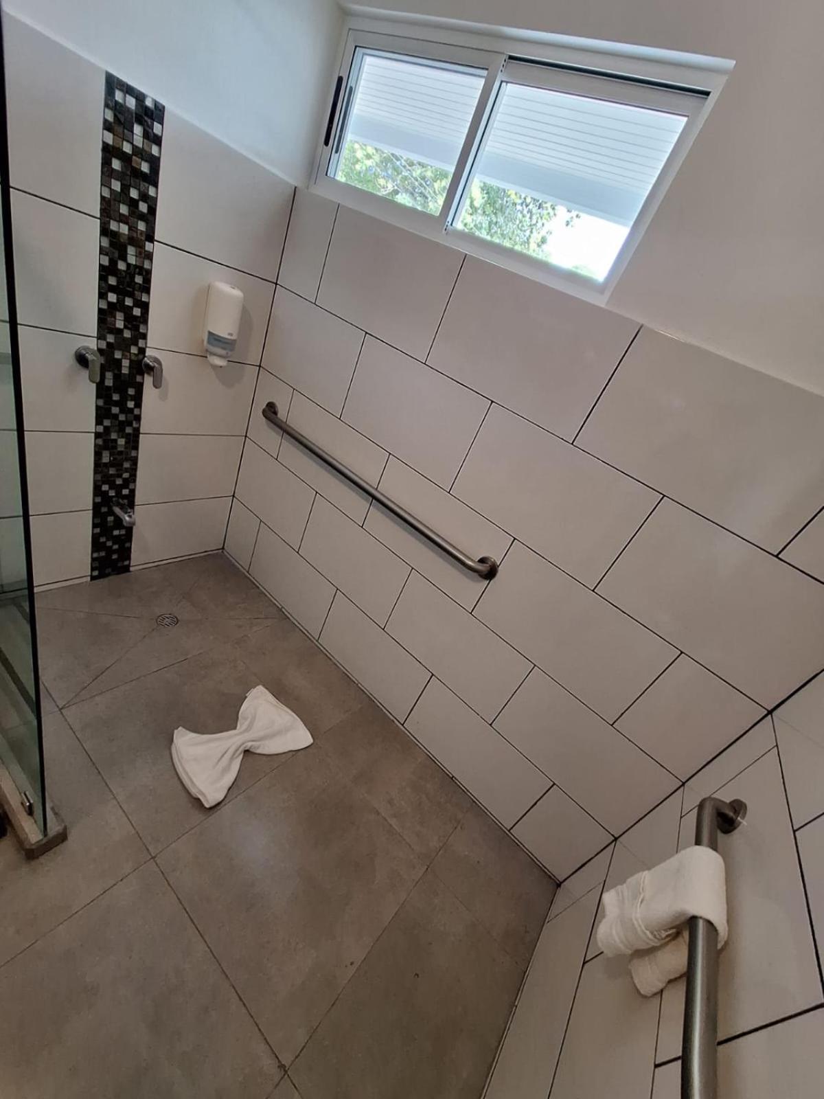Hotel Marino Ballena Uvita Kültér fotó