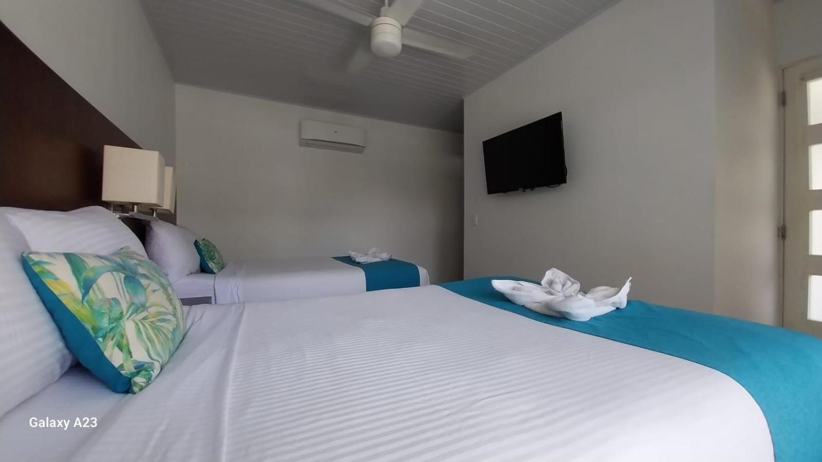 Hotel Marino Ballena Uvita Kültér fotó